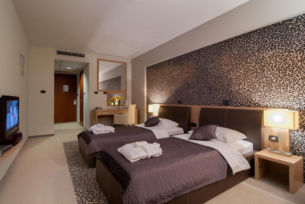 ZOO hotel - Tweepersoonskamer Met 2 Aparte Bedden