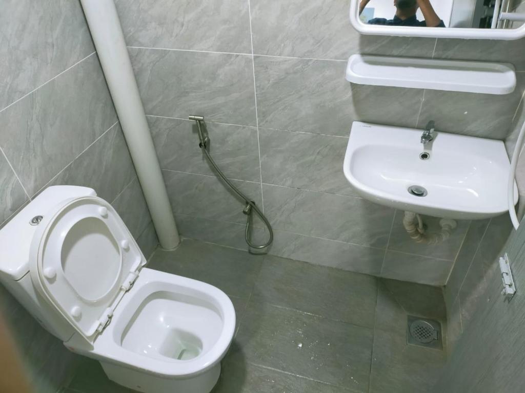 ESM Hotel - Economy Double Room