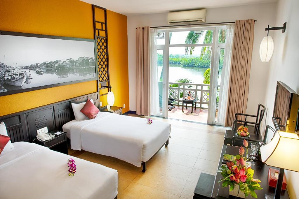 Phòng Deluxe Giường Đôi/2 Giường Đơn Nhìn Ra Sông