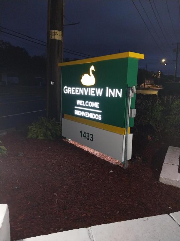 Certifikát, hodnocení, plakát nebo jiný dokument vystavený v ubytování Greenview Inn Riverhead