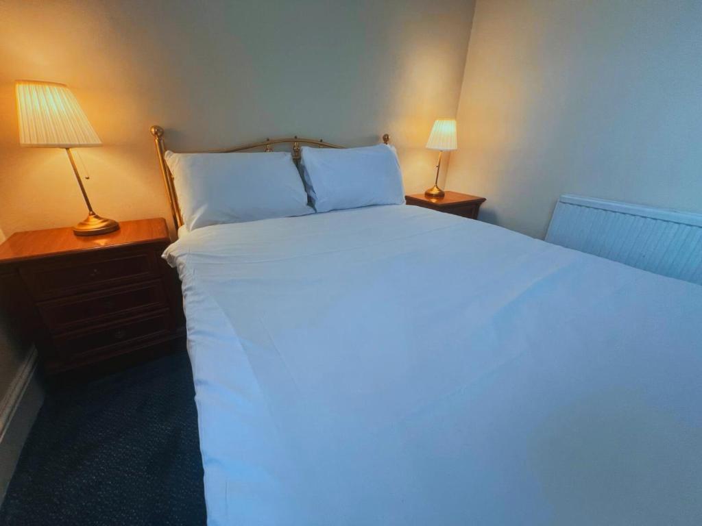 Helen's Hotel near Wembley - Resim 25