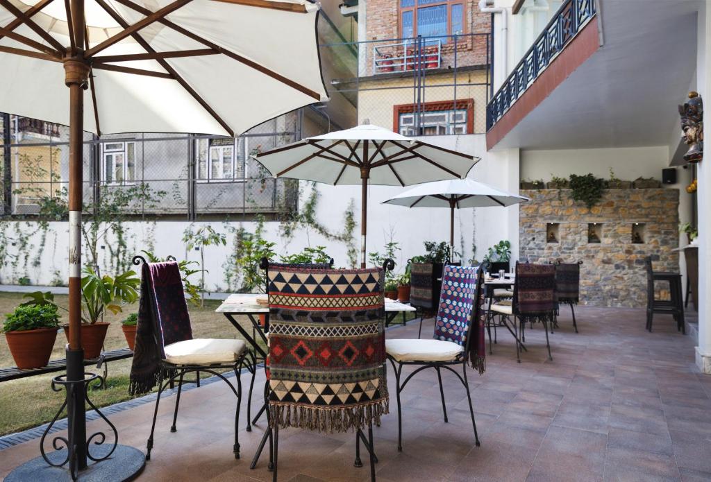 Restaurace v ubytování Shambaling Boutique Hotel