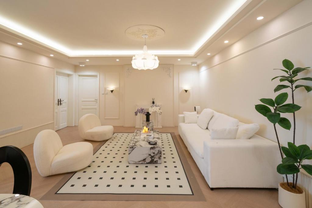 Setusvæði á Molly Homestay - walk to Yu Garden and the Bund 3bedrooms 1study 2 bathrooms elevator apartment