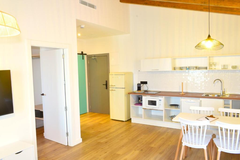 Hotel Pachico - One-Bedroom Standard Apartment