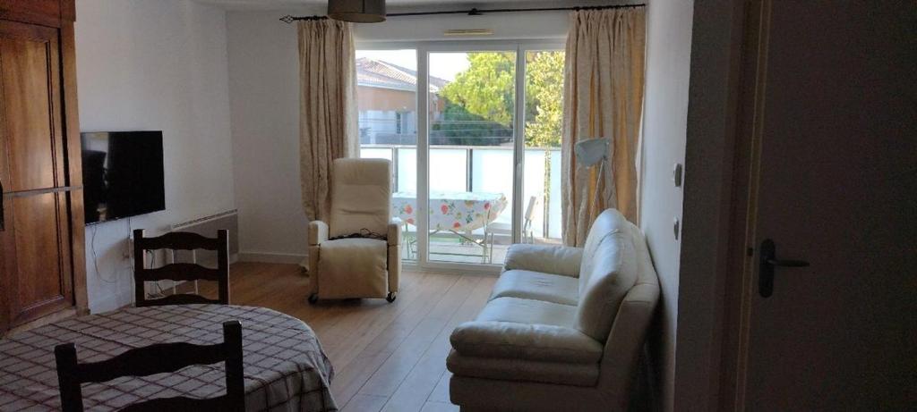 Photo de la galerie de l'établissement cadaujacT3, à Cadaujac