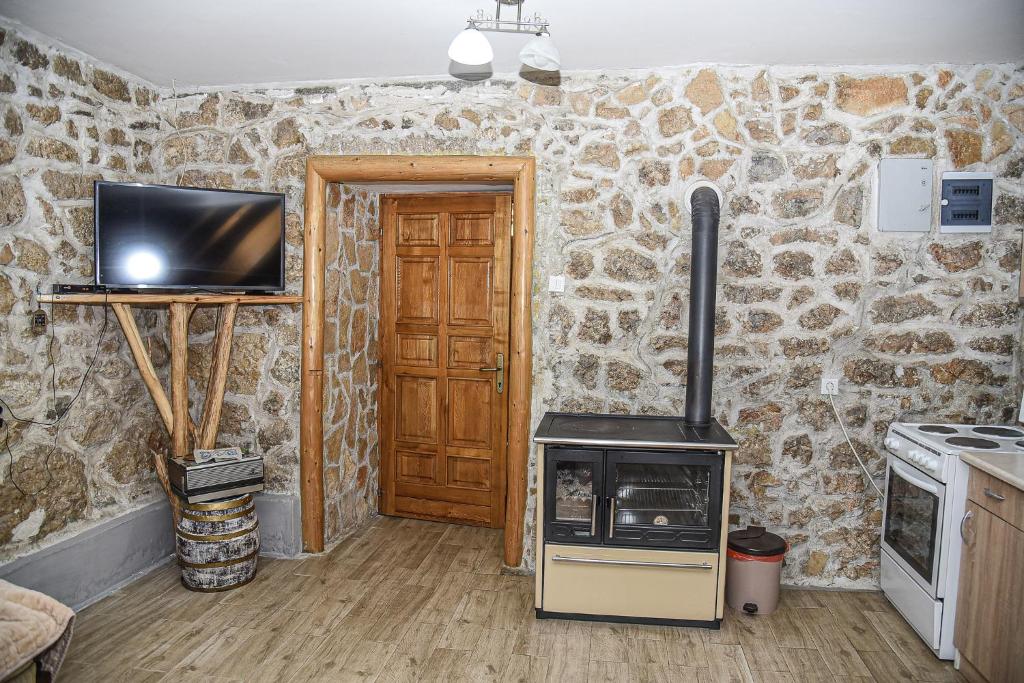 Old House Kontic - 12