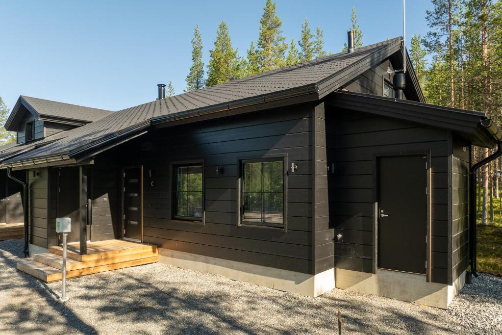 Yläkasi C by Loimu Travel - Three-Bedroom Holiday Home