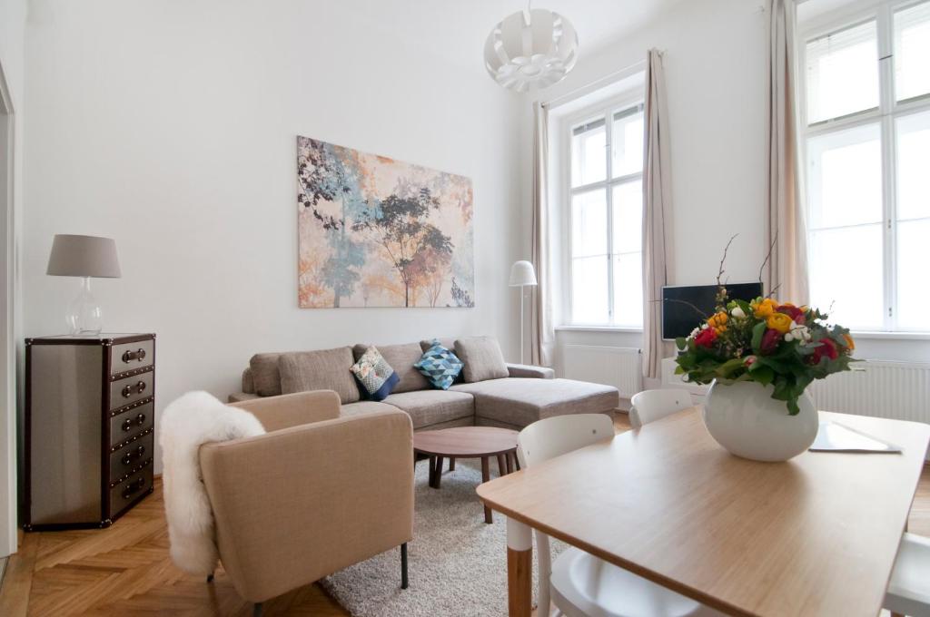 HeyMi Apartments Oper - 17