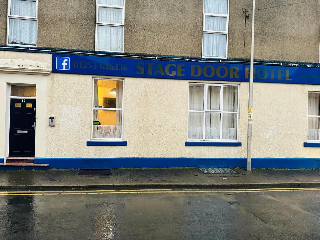 The Stage Door Hotel - Resim 1