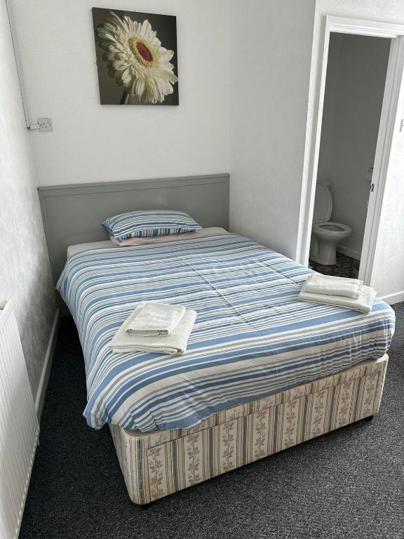 The Stage Door Hotel - Resim 14