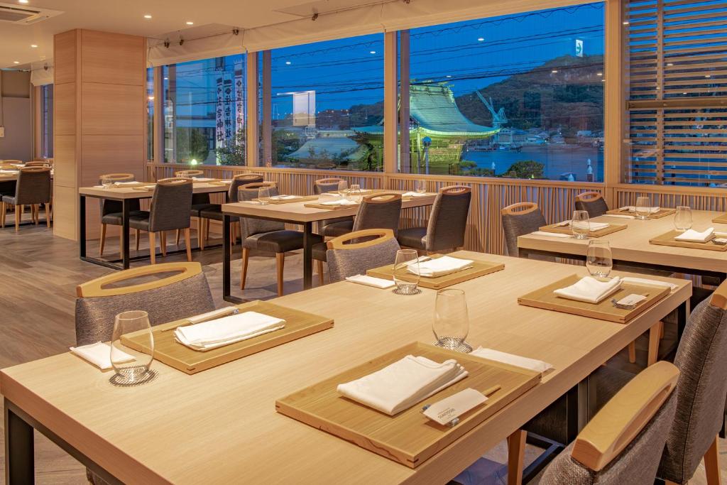 Restaurace v ubytování Onomichi Royal Hotel