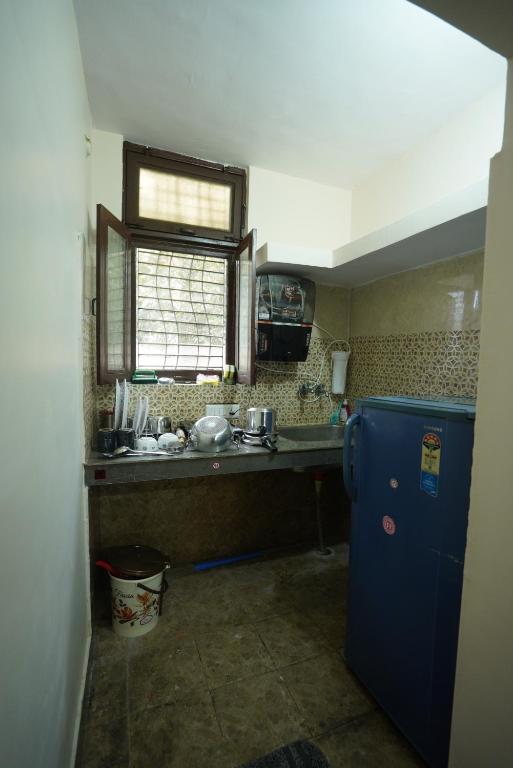 Kuchyň nebo kuchyňský kout v ubytování Room in Haldwani with private Kitchen & Bath