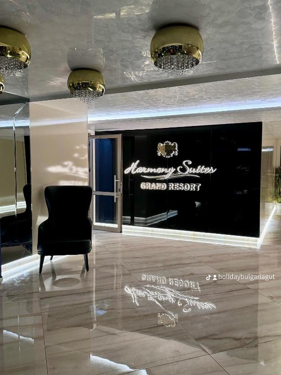 O zonă de relaxare la Harmony Grand Resort - Apartament Gut