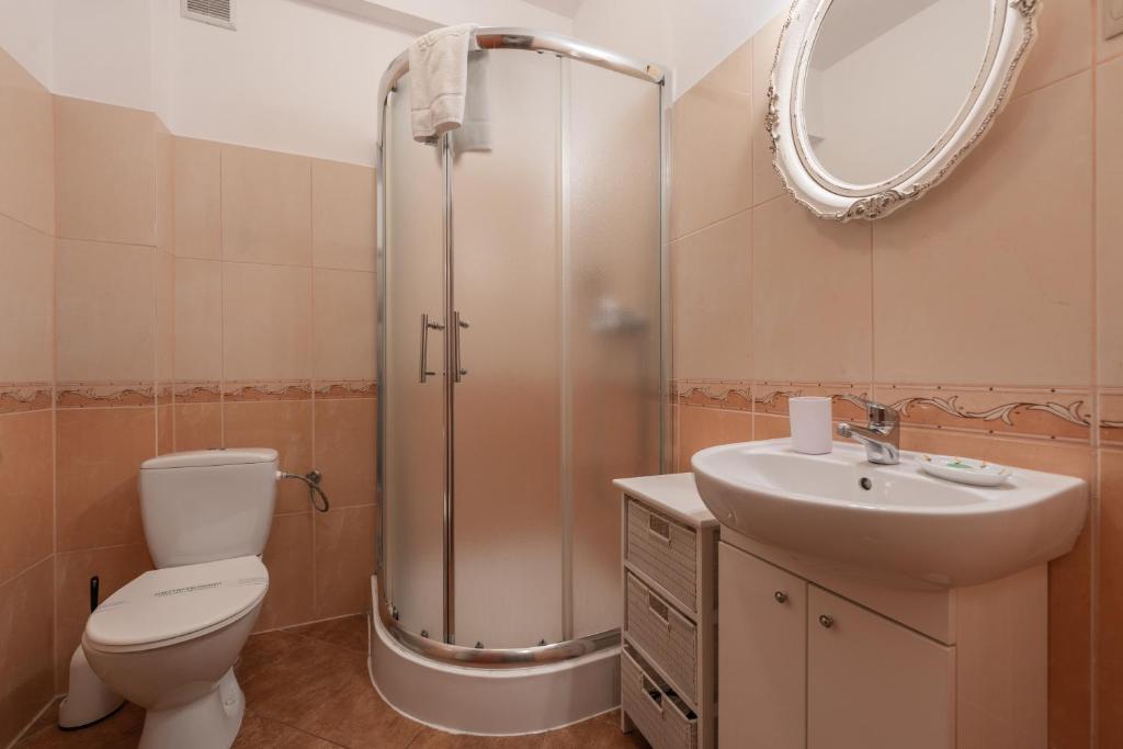 Domki i Apartamenty Cicha Dolina z jacuzzi - 10