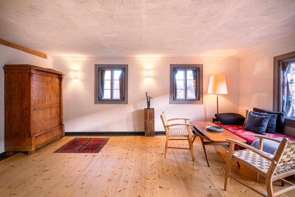 Posezení v ubytování Hotel Stadthaus Arnstadt