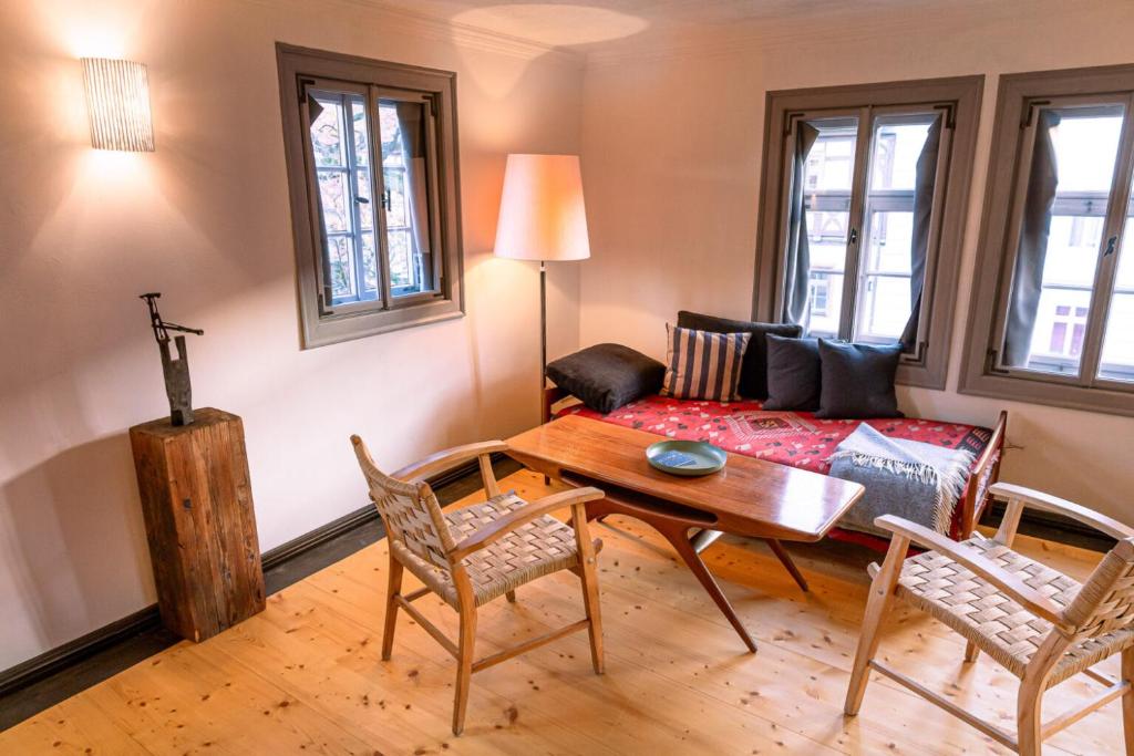 Posezení v ubytování Hotel Stadthaus Arnstadt