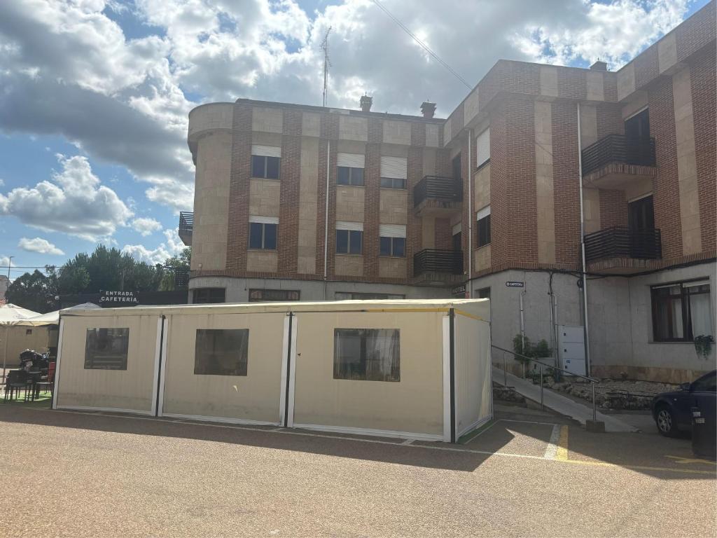 Budova, kde se hotel nachází