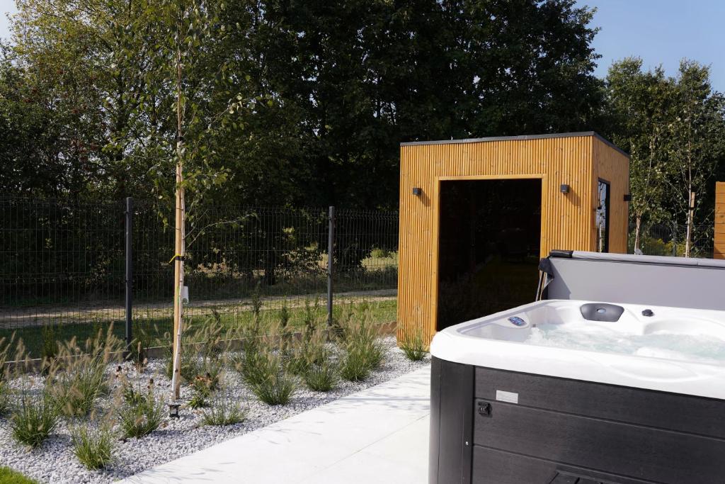 Vonkajšia záhrada v ubytovaní Apartamenty na Dworskiej - BLISKO ENERGYLANDIA ZATORLAND