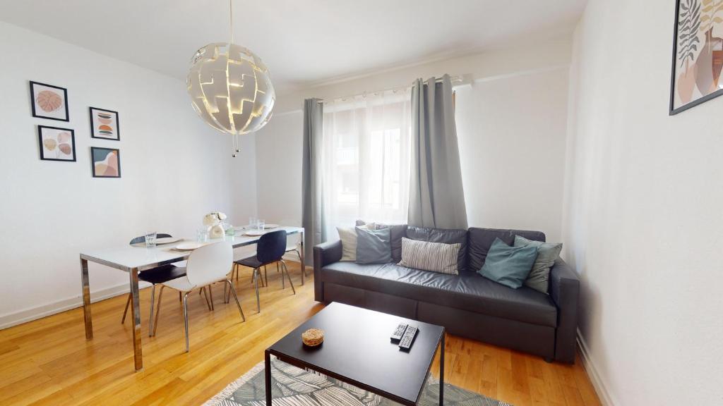 Posezení v ubytování La Symphonie de l'Orangerie