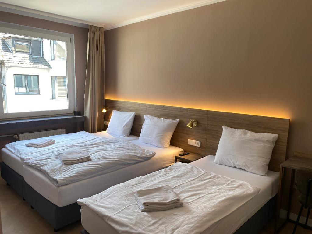 Hotel Petite Königsallee SELF CHECK-IN - Resim 5