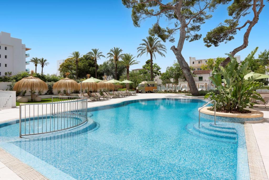 Bazén v ubytování Copaiba by Honne Hotels - Adults Only nebo v jeho okolí