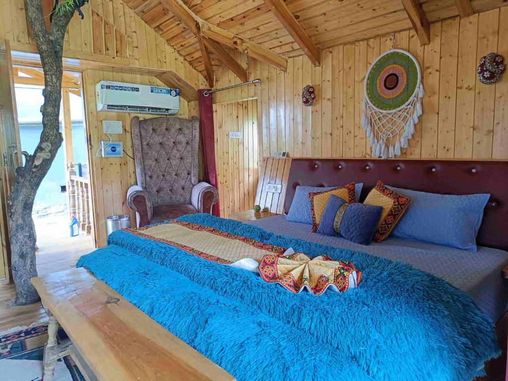 Odyssey Stays Kasol - Tree House & Campsite