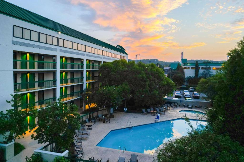 an aerial view of a hotel with a swimming pool at Quality Inn Near the Island Pigeon Forge in Pigeon Forge