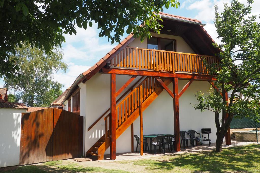 Budova, kde se apartmán nachází