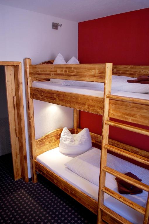 Postel nebo postele na pokoji v ubytování Dein Hotel