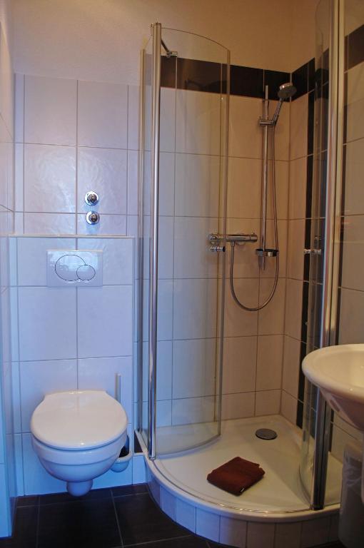 Koupelna v ubytování Dein Hotel