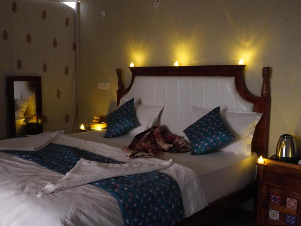 Letto o letti in una camera di Dune Delite Jaisalmer