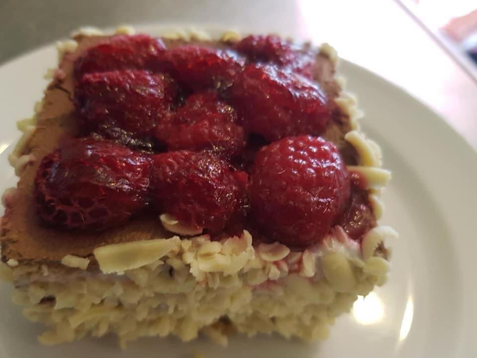 Népliget Hotel - Resim 37