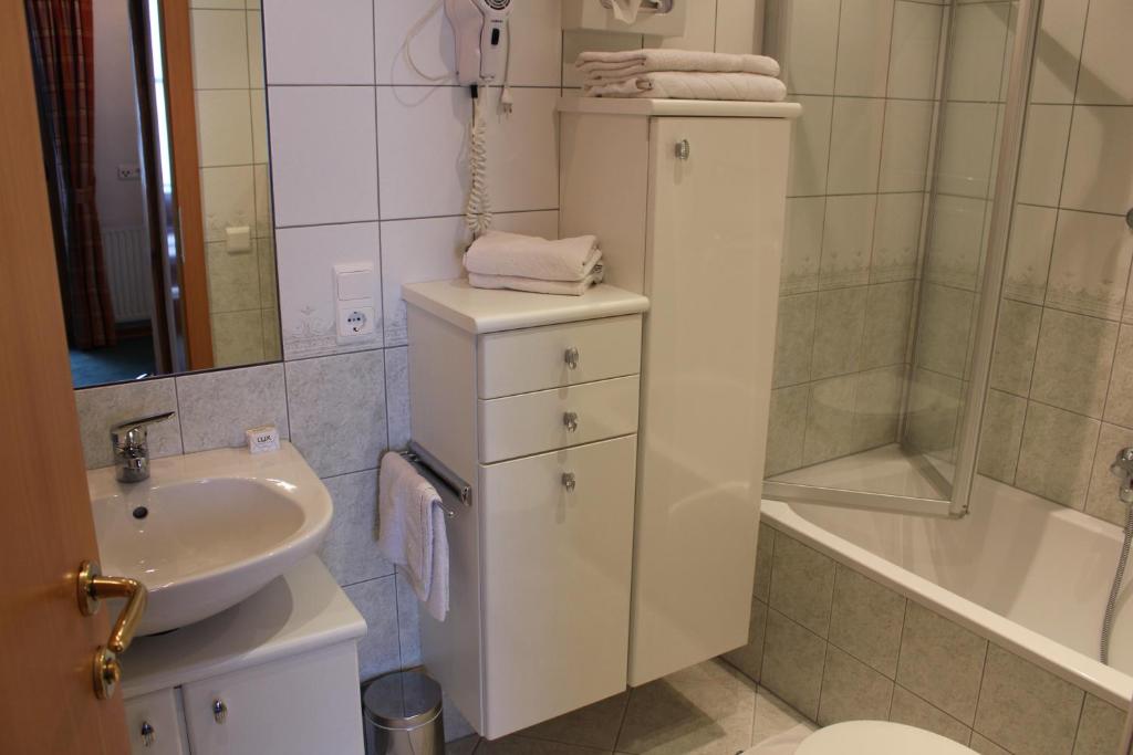 Een badkamer bij Himmelbauer Apartments
