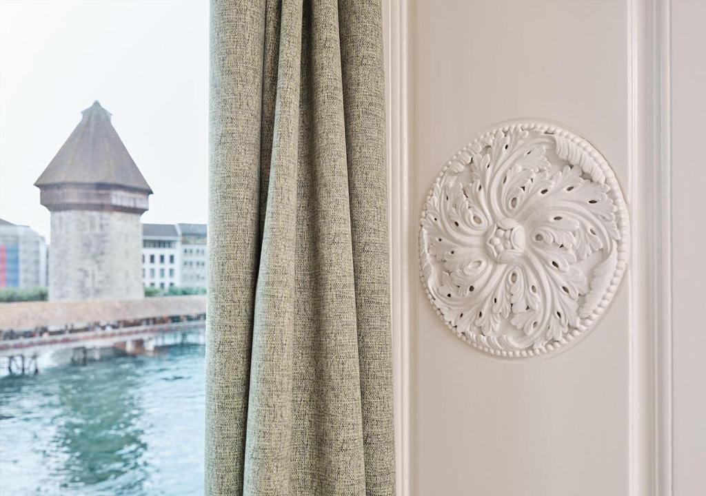 Foto sihtkohas Luzern asuva majutusasutuse Hotel Pickwick and Pub "the room with a view" galeriist
