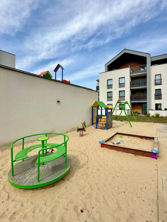 Herní místnost nebo prostor pro děti v ubytování Greenside SunPark Apartament