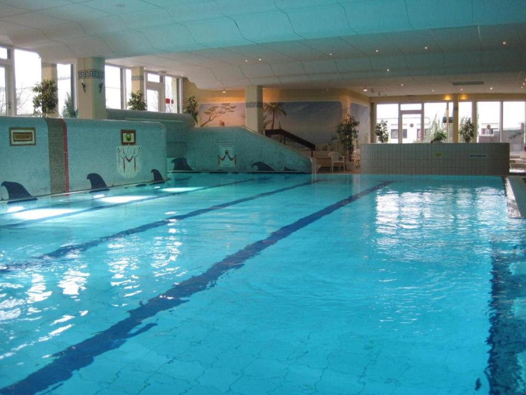 Bazén v ubytování Apartment JO in Bayerische Wald, Sankt Englmar nebo v jeho okolí