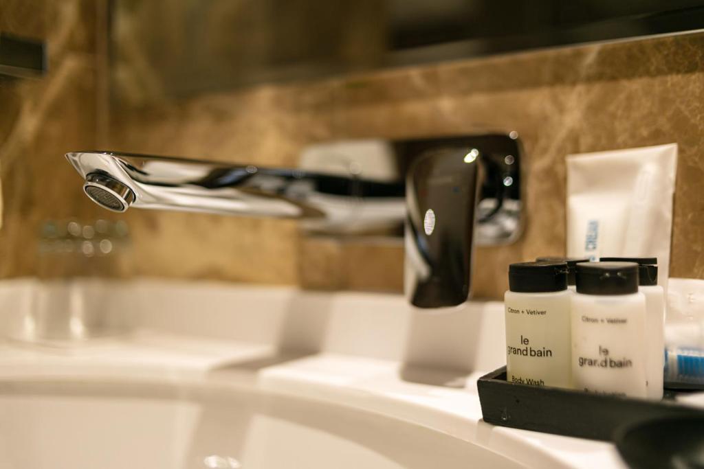 Koupelna v ubytování Abuja Continental Hotel