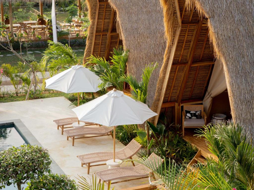 Zahrada ubytování Dejama Glamping Resort Lombok