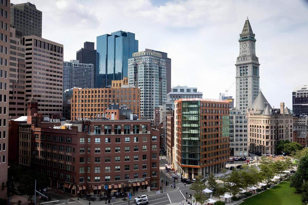 Boston Harbor Hotel photo 5