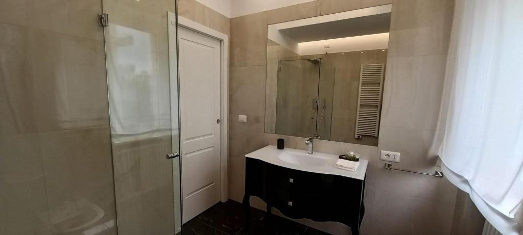 Koupelna v ubytování Orchid Luxury Suite