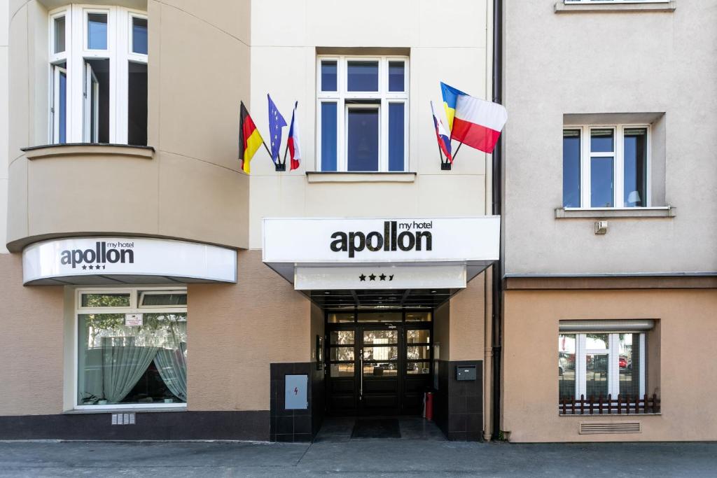 Budynek, w którym mieści się hotel