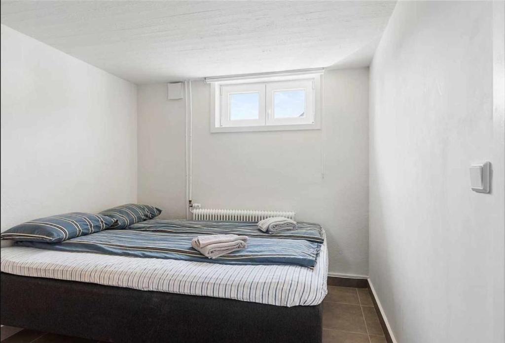Postel nebo postele na pokoji v ubytování Apartments Smålandsstenar