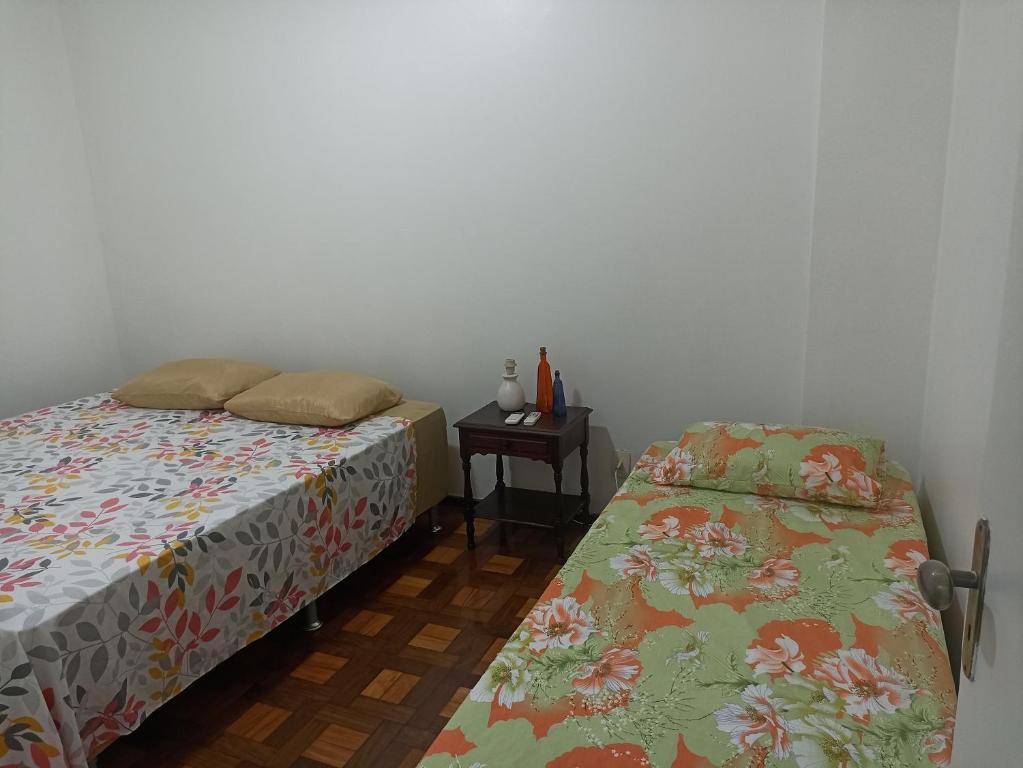 เตียงในห้องที่ Rio de janeiro de A a Lapa