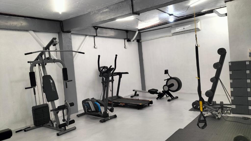 Fitness centrum a/nebo fitness zařízení v ubytování Answer hotel