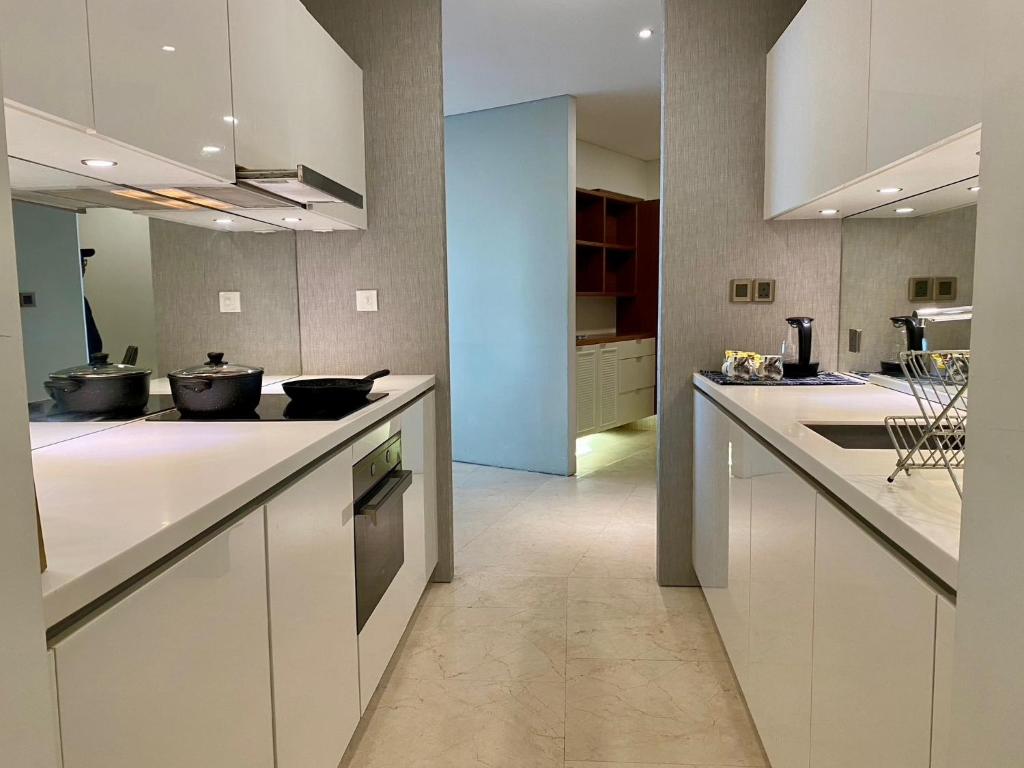 Kuchyň nebo kuchyňský kout v ubytování Stella Maison KLCC