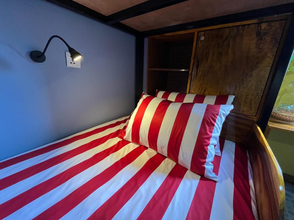 Postel nebo postele na pokoji v ubytování Por Chey Guesthouse
