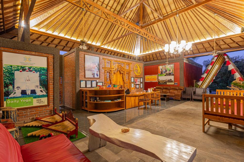 Istumisnurk majutusasutuses Taman Bidadari Eco Wellness