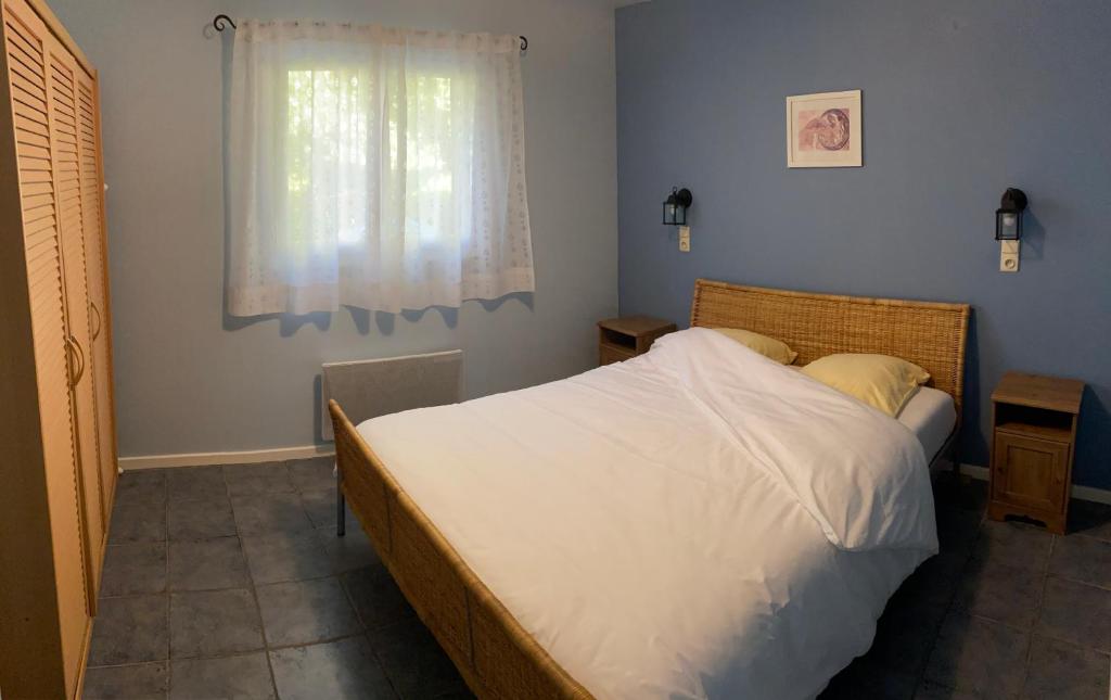 Postel nebo postele na pokoji v ubytování Le Petit Paradis Provençal