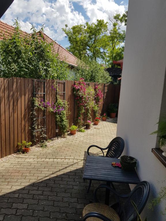 Aranyos Apartman 4200 Hajdúszoboszló, 27 Arany János utca kép - 1