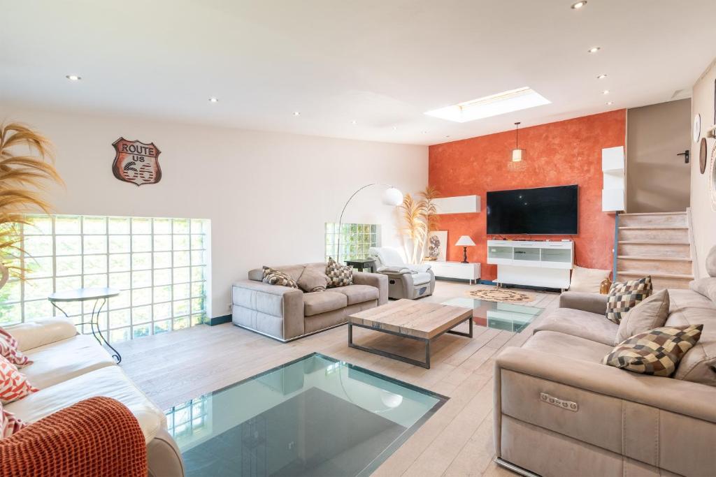 Le Loft Majestueux - Loft de 250 m² avec parking - Apartamento De Cuatro Habitaciones